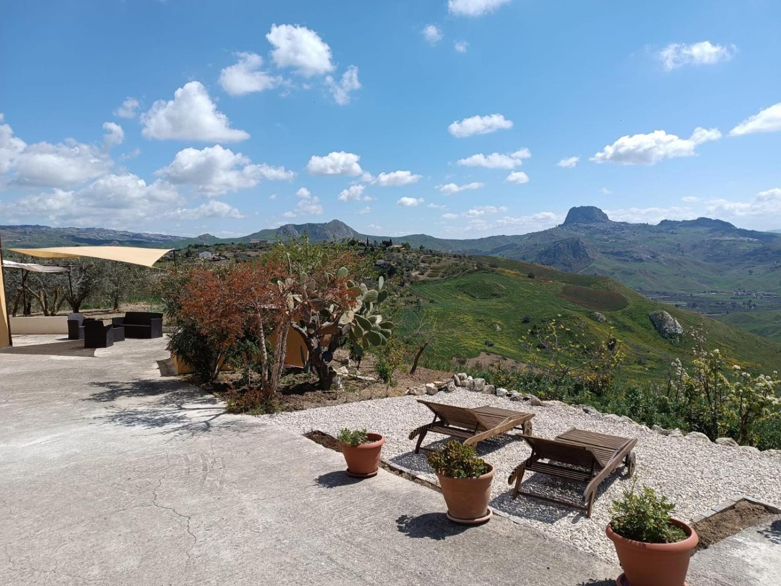 Casa Vacanze Sicilia Casteltermini Exterior photo